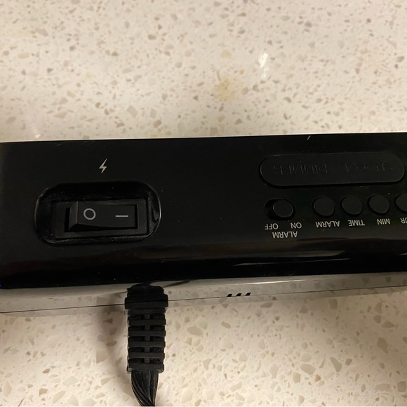 SHARP Digital Alarm Clock with USB 2 amp Port and 2 AC Outlets - Model: SPC137 - Picture 4 of 15